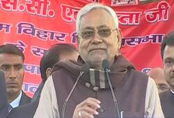 Nitish Kumar punctures Kejriwal's development bogey, alleges he is hungry for power and less interested in work