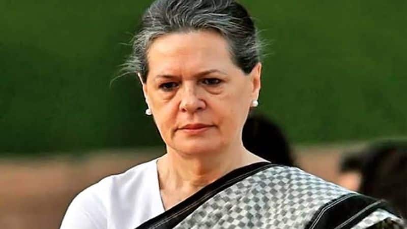 After Scindia, Congress problems in Haryana increased, Sonia's close leaders showed rebellion