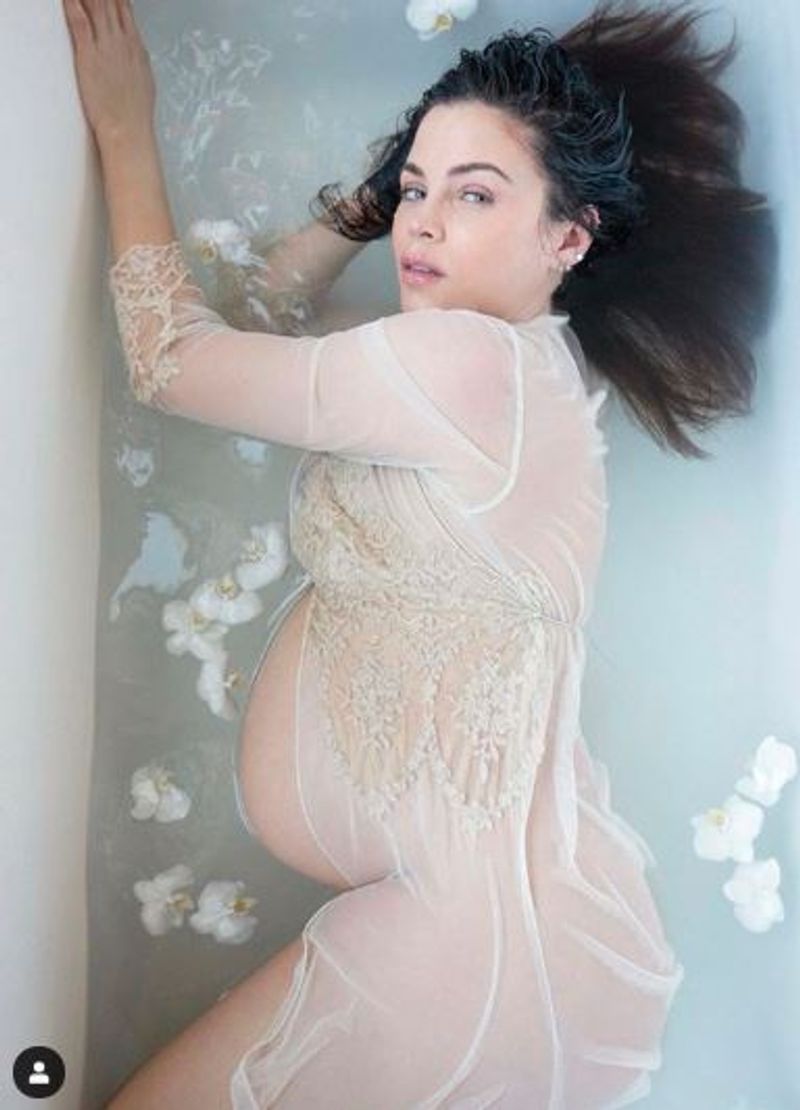 hollywood actress jenna dewan pregnancy photo shoot