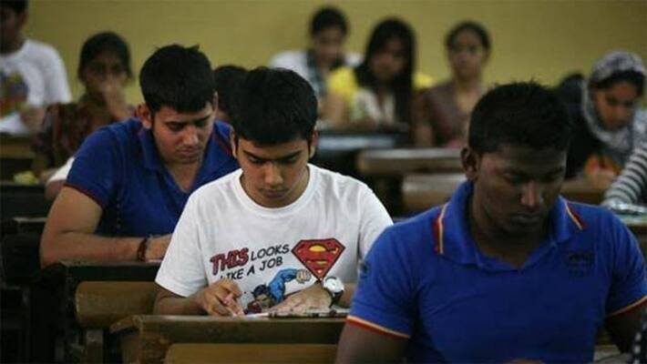 the student arrest during Bihar police constable Driver exam, due to copying kps the student arrest during Bihar police constable Driver exam, due to copying kps