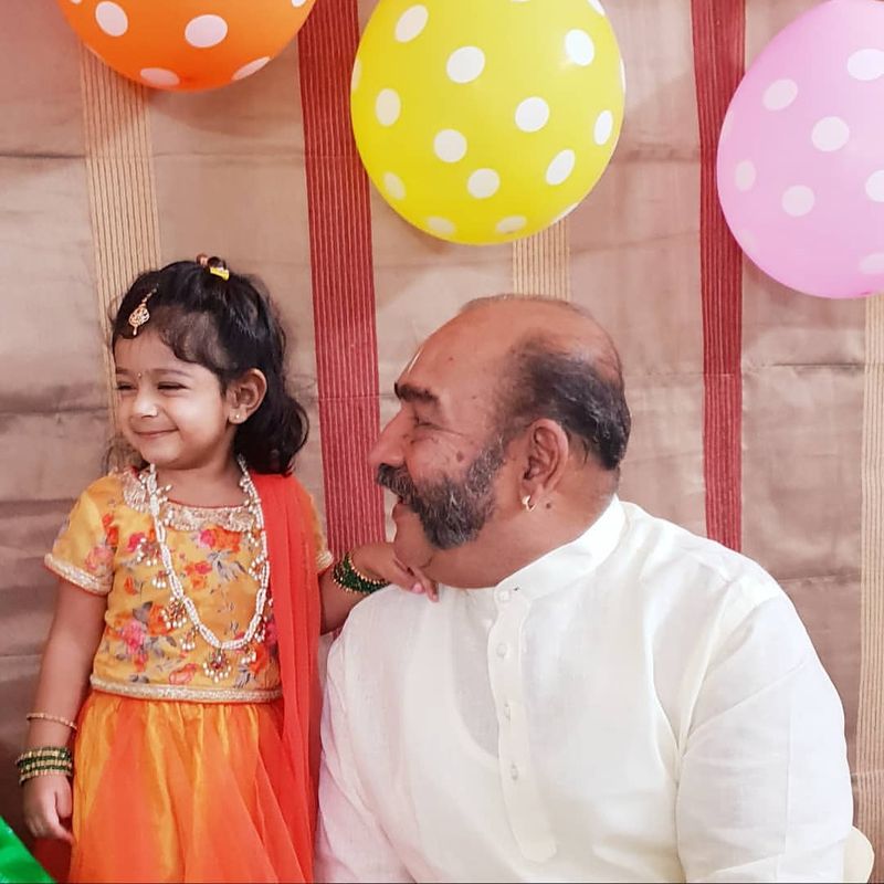 குட்டி தேவதை ஸ்ரீதேவி மகள் ரூபிகா புகைப்படங்கள்: