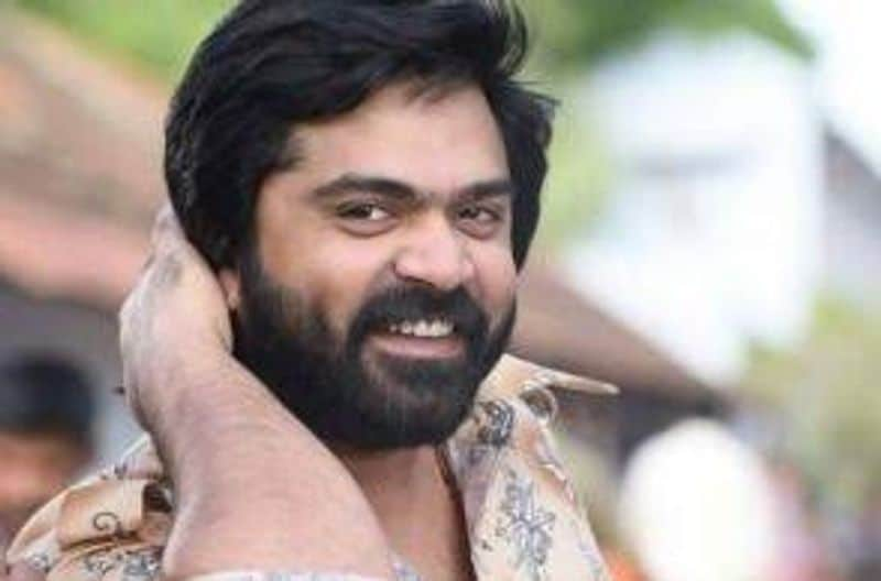 simbu cooking biriyani and share her life partner video