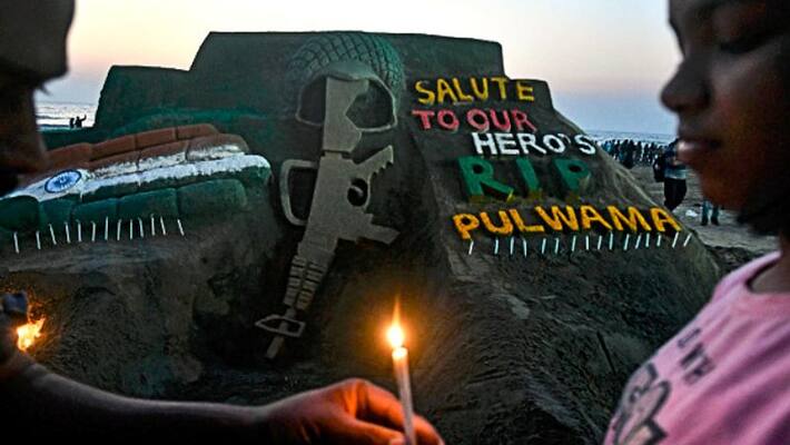Parents of Pulwama martyr live in misery, daughter-in-law leaves with all financial aid Parents of Pulwama martyr live in misery, daughter-in-law leaves with all financial aid