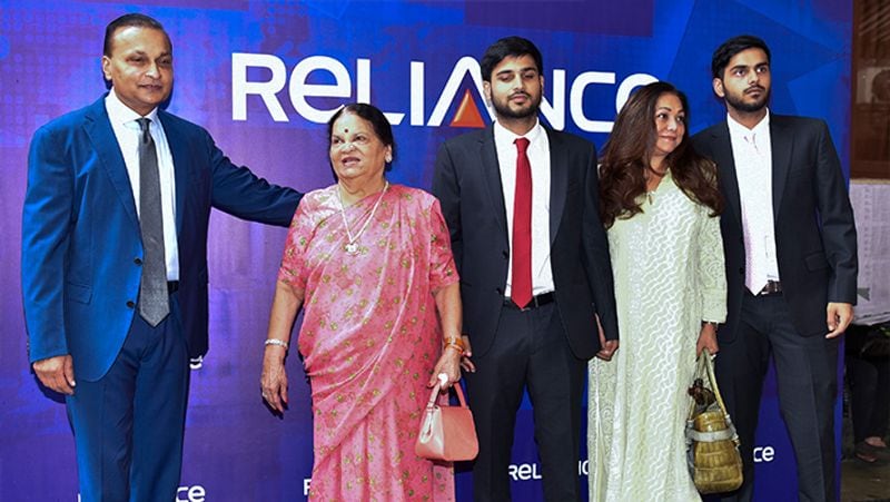 Now Mukesh Ambani brother Anil company Reliance Home Finance became defaulter kpm