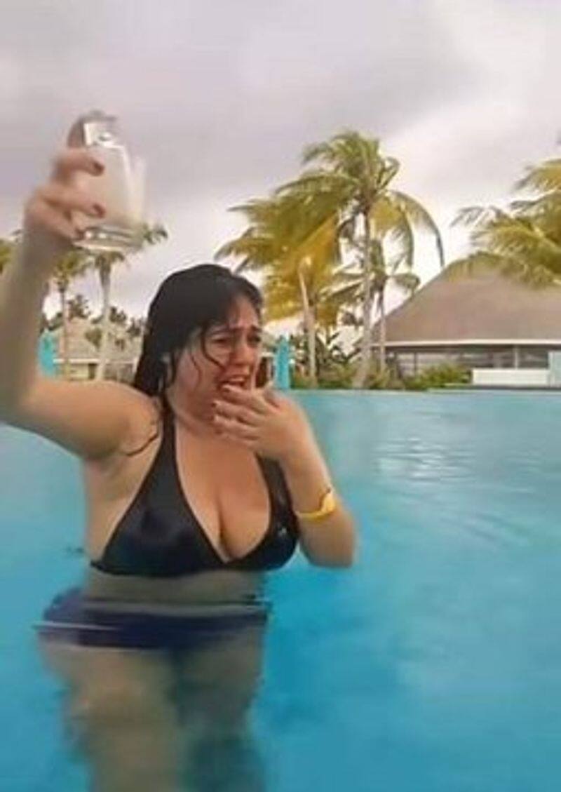 Netizens Kidding Tharsan For Sherin Hot Bikini Photos