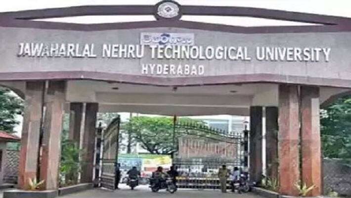 JNTUH postponed todays exam JNTUH postponed todays exam