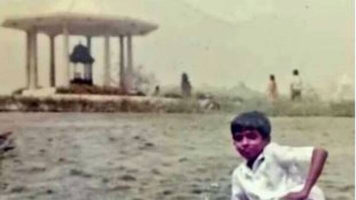 actor vijay sethupathi shocking childhood photo goes viral actor vijay sethupathi shocking childhood photo goes viral