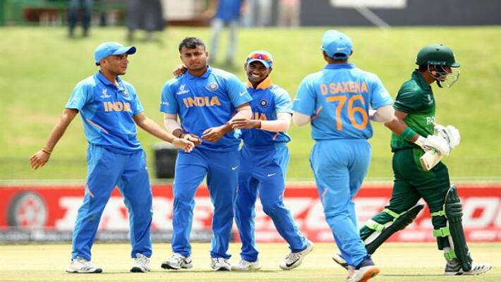 Indian pacer Sushant Mishra wins hearts during semifinal against Pakistan in Under 19 world cup Indian pacer Sushant Mishra wins hearts during semifinal against Pakistan in Under 19 world cup