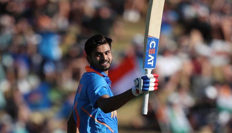 mohammad kaif praises shreyas iyer is a better numbet 4 batsman for team india
