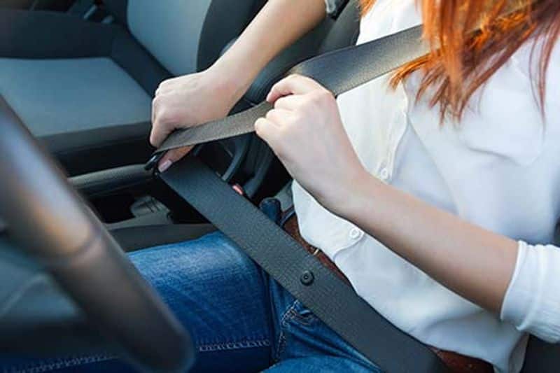 Draft regulations for rear seat belt alarms are released by MoRTH for auto manufacturers.