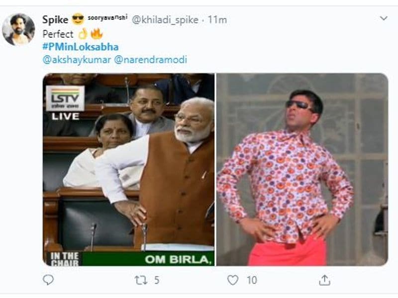 संसद में बोलते हुए पीएम मोदी अलग-अलग स्टाइल में दिखाई दिए। जिसके बाद सोशल मीडिया पर स्पाइक नामक ट्वीटर यूजर ने अभिनेता अक्षय कुमार से तुलना करते हुए फनी मीम साझा किया है।