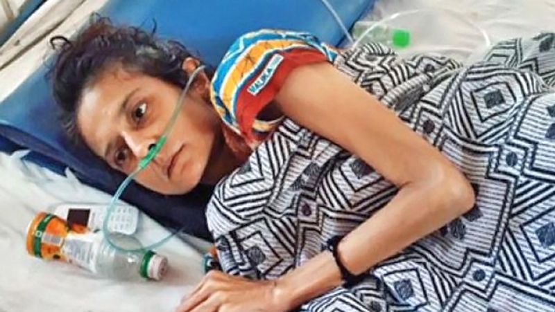 मार्च, 2018 में मुंबई के शिवड़ी हॉस्पिटल के जनरल वार्ड में पूजा टीबी का इलाज कराने भर्ती हुईं थीं। रिकवर होने के बाद उन्हें इसी साल 7 अगस्त को डिस्चार्ज कर दिया गया था। सलमान ने पूजा की मदद की थी। अस्पताल से छुट्टी मिलने के बाद, जब पूजा के पास कोई ठिकाना नहीं था, तब सलमान की टीम ने उन्हें सभी जरूरी सामान के साथ गोवा के एक रेंटल हाउस में शिफ्ट कर दिया था।