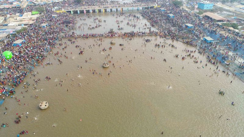 sammakka sarakka jatara: saralamma reaches medaram from kannepalli