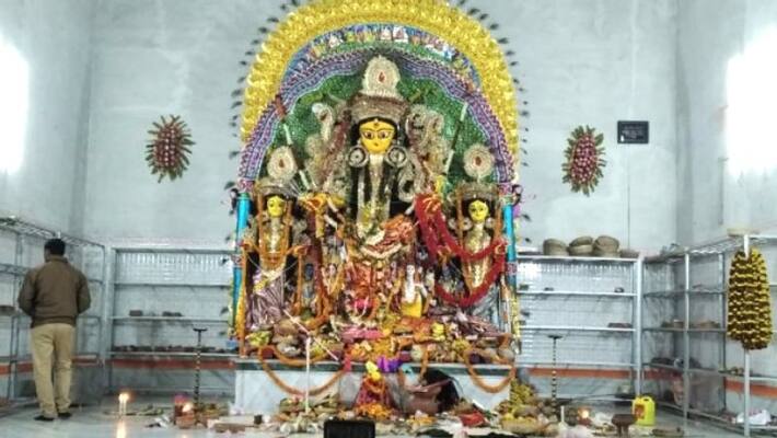 Now raj rejeswari Durga pujo in Murshidabad Now raj rejeswari Durga pujo in Murshidabad