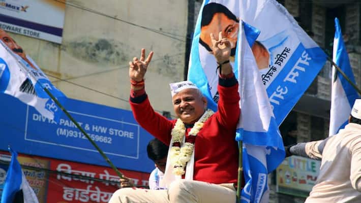 CBI Arrests govt official for bribery in Delhi CBI Arrests govt official for bribery in Delhi