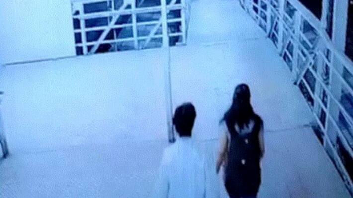 Mumbai serial molester caught on camera stalking Mumbai serial molester caught on camera stalking
