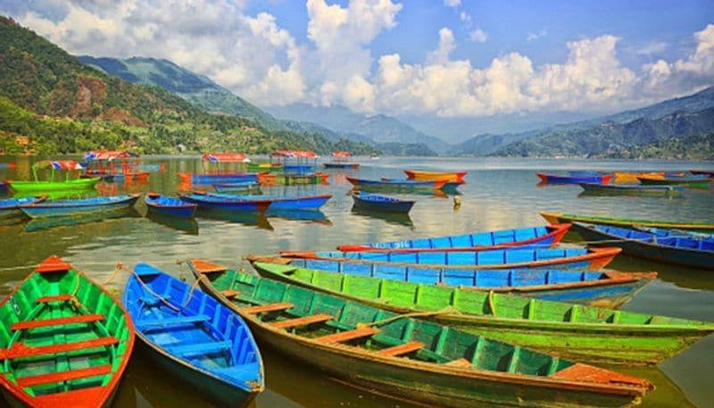 ভ্রমণের তালিকাতে থাকতে পারে কাটমান্ডু, পোখরা, নগরকোর্ট প্রভৃতি। প্রতিটি জায়গাতে আলাদা আলাদা গাড়ির খরচ।