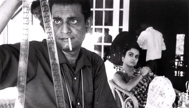 সত্যজিৎ রায়-মাধবী মুখোপাধ্যায়- এই জুটির মধ্যে থাকা সম্পর্কের কথাও সকলের জানা। তাঁরা একে অন্যের প্রতি আকৃষ্ট হন শ্যুটিং সেট থেকেই। এই জুটির একাধিক কাজের মধ্যে অন্যতম চারুলতা ও মহানগর। সত্যজিৎ রায় যে মাধবী মুখোপাধ্যায়কে মন দিয়েছিলেন তা সেটে উপস্থিত সকলেরই নজর এড়াত না।