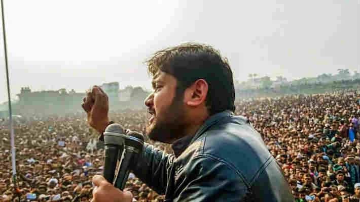 mob attack on convey of left leader kanhaiya kumar in katihar pra mob attack on convey of left leader kanhaiya kumar in katihar pra