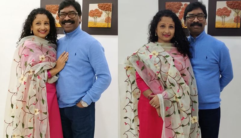 बता दें कि ओडिशा के मयूरभंज की रहने वालीं कल्पना के साथ शिबू सोरेने के बेटे हेमंत सोरेने की शादी हुई थी। यह अरेंज्ड मैरिज है। कल्पना रांची में एक प्ले स्कूल चलाती हैं। वे सामाजिक कार्यों में भी बढ़-चढ़कर हिस्सा लेती हैं। मिलनसार और हंसमुख स्वभाव वाली कल्पना बेशक राजनीति से दूर रहती हैं, लेकिन अपने राजनीतिक परिवार को एक सूत्र में बांधे रखने में निपुण हैं।