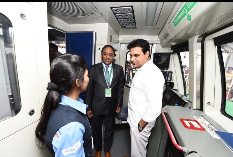 Hyderabad Metro Rail: CM KCR inaugurating JBS to MGBS Metro corridor