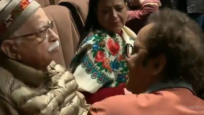 L K Advani could not hold the tears after seeing the special screeing of Sikara movie L K Advani could not hold the tears after seeing the special screeing of Sikara movie