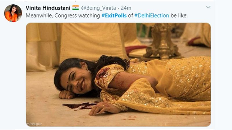 एग्जिट पोल्स में कांग्रेस की हालत बहुत खराब है। इस फोटो में मरणासन्न एक्ट्रेस से कांग्रेस की तुलना की गई।
