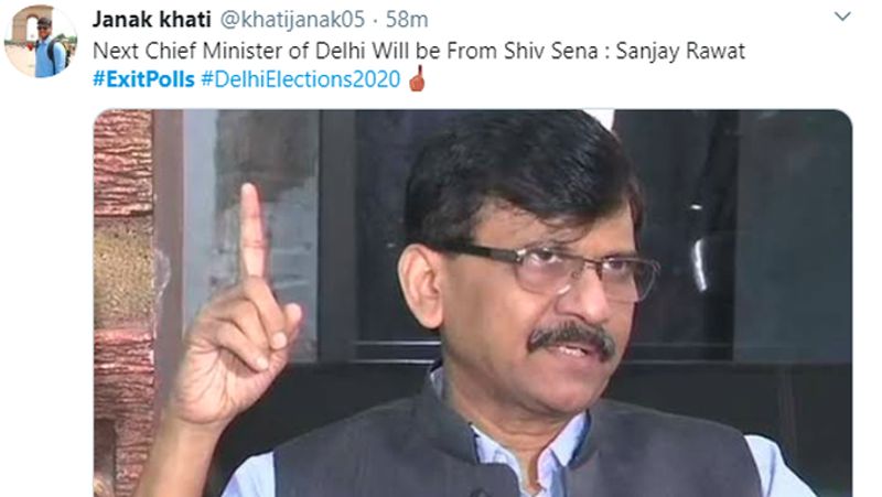 लगभग सभी एग्जिट पोल्स में केजरीवाल सरकार की वापसी का अनुमान लगाया गया है। हालांकि 2015 के 67 सीटों के मुक़ाबले इस बार आप की सीटों में कमी हो रही है। और पिछली बार तीन सीटें जीतने वाली बीजेपी की सीटों में बढ़ोतरी की संभावना जताई जा रही है। एक्ज़िट पोल्स के बाद सोशल मीडिया पर कई मीम्स शेयर किए जा रहे हैं। आइए देखते हैं लोगों ने क्या क्या लिखा। महाराष्ट्र में हुए चुनाव में शिवसेना को बहुमत नहीं मिला था। मगर शिवसेना मुख्यमंत्री पद के लिए अड़ गई थी। सोशल मीडिया पर दिल्ली के एक्ज़िट पोल्स के बाद कुछ ऐसे माजका उड़ाया गया। (फोटो)