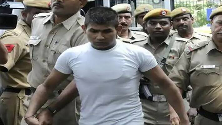 Nirbhaya convict Vinay Sharma's plea challenging rejection of mercy petition dismissed by Supreme Court Nirbhaya convict Vinay Sharma's plea challenging rejection of mercy petition dismissed by Supreme Court