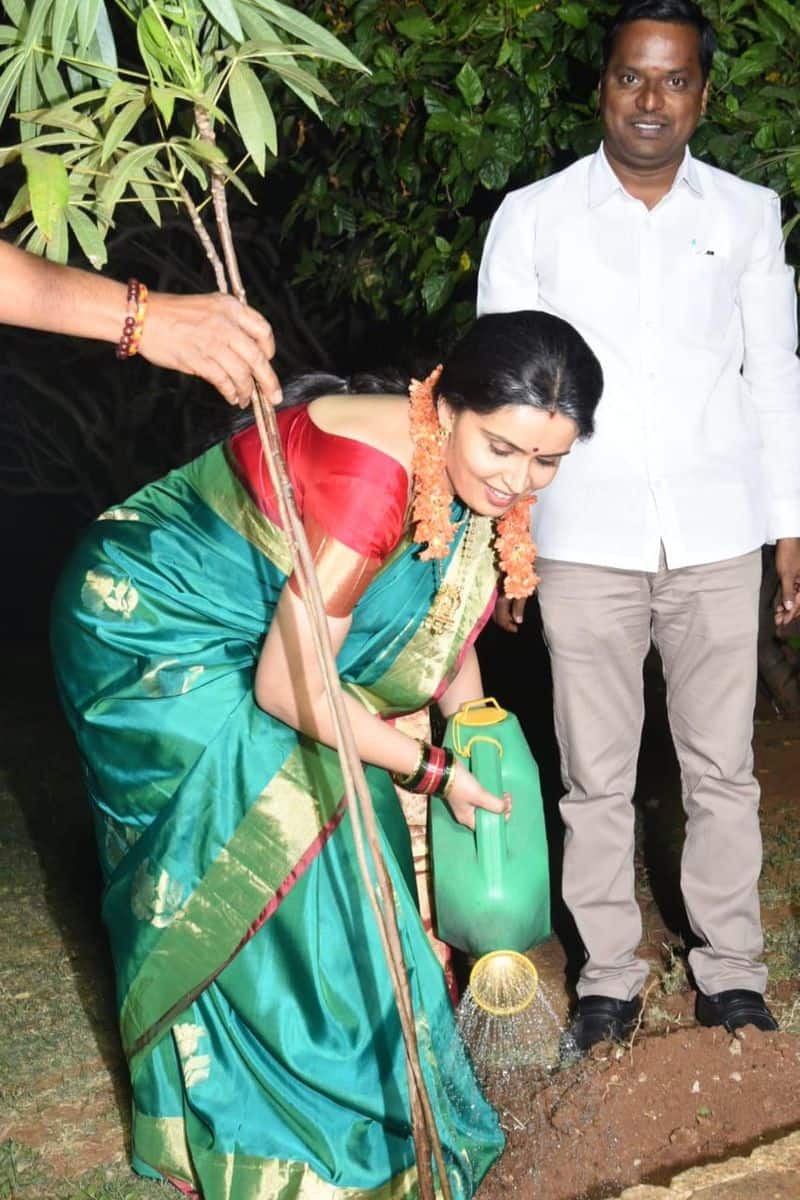 Actress Kausalya participates in Green India Challenge