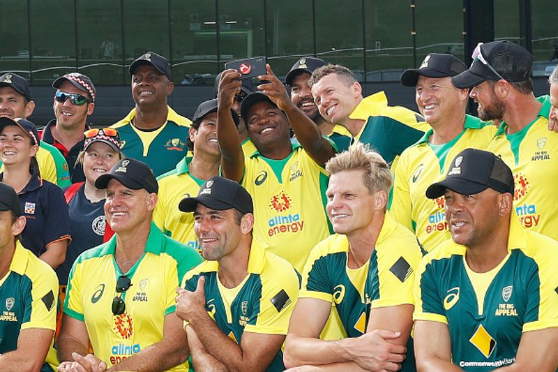 Photo finish: The pic of the elite