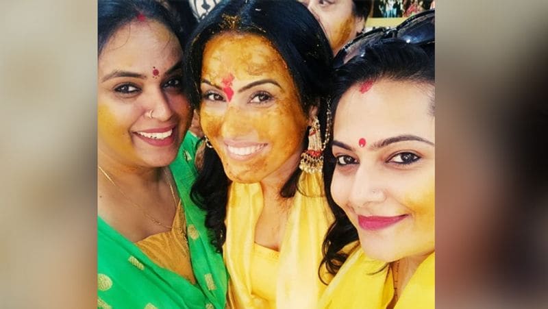 11 फरवरी को एक ग्रैंड पार्टी का आयोजन किया जाएगा। इसके तुरंत बाद एक रिसेप्शन दिल्ली में होगा।