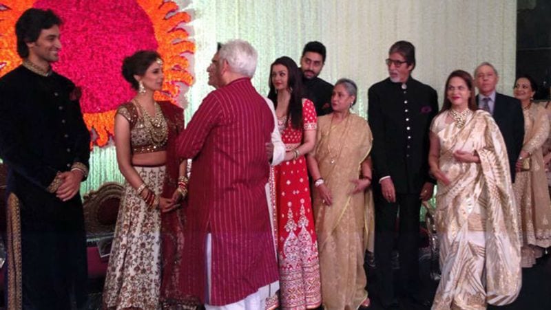 Do you know jaya bachchan co sister ramola bachchan is famous fashion designer