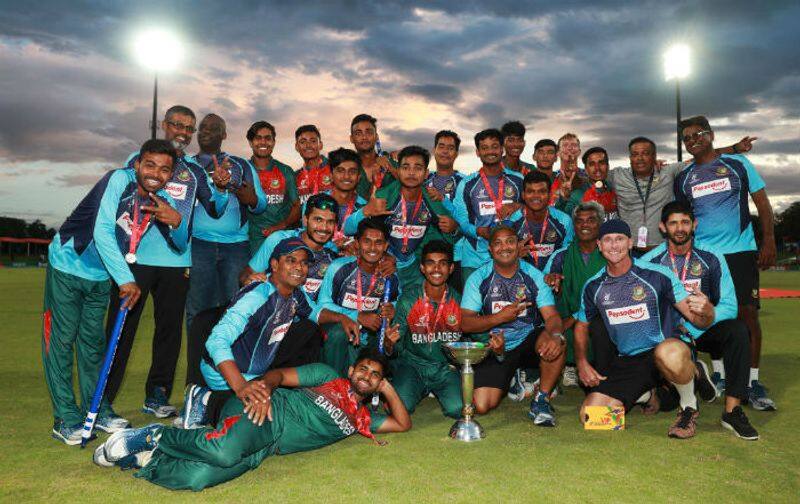 Mohammad Akbar Ali of Bangladesh pictured with the trophy during the ICC U19 Cricket World Cup Super League Final match between India and Bangladesh at JB Marks Oval on February 09, 2020 in Potchefstroom, South Africa. (Photo by Matthew Lewis-ICCICC via Getty Images)