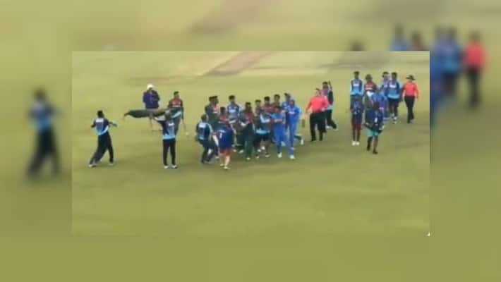 Bangladeshi captain Akbar Ali tried to calm down tension between two teams after final maatch Bangladeshi captain Akbar Ali tried to calm down tension between two teams after final maatch