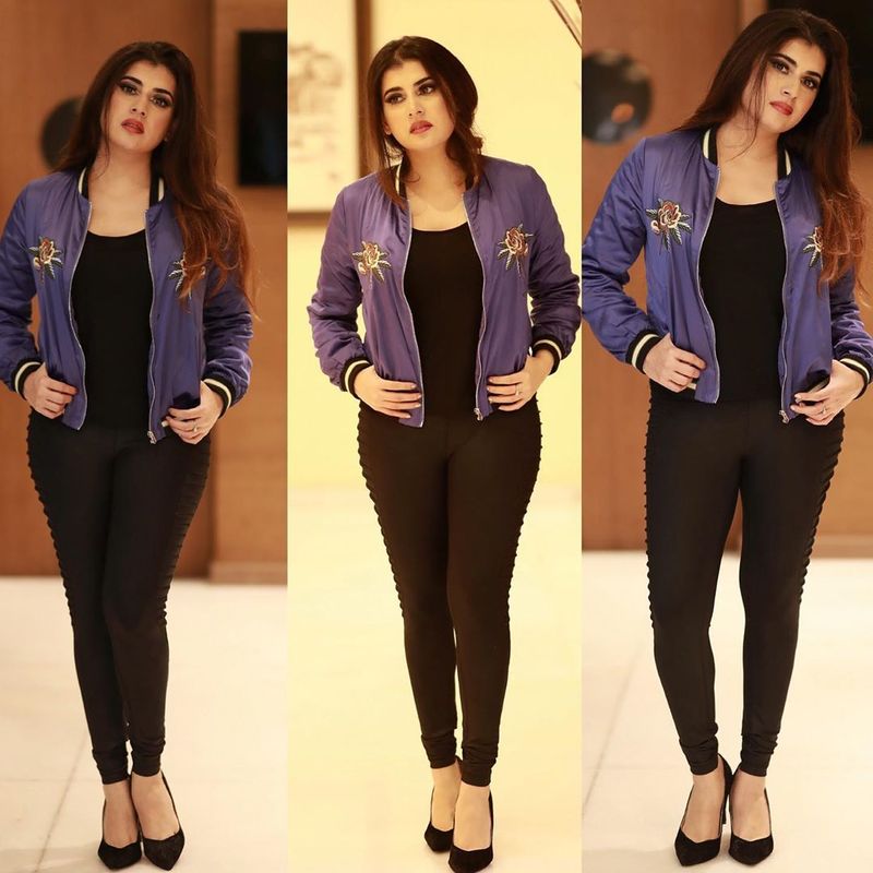 telugu homely girl archana hot instagram show