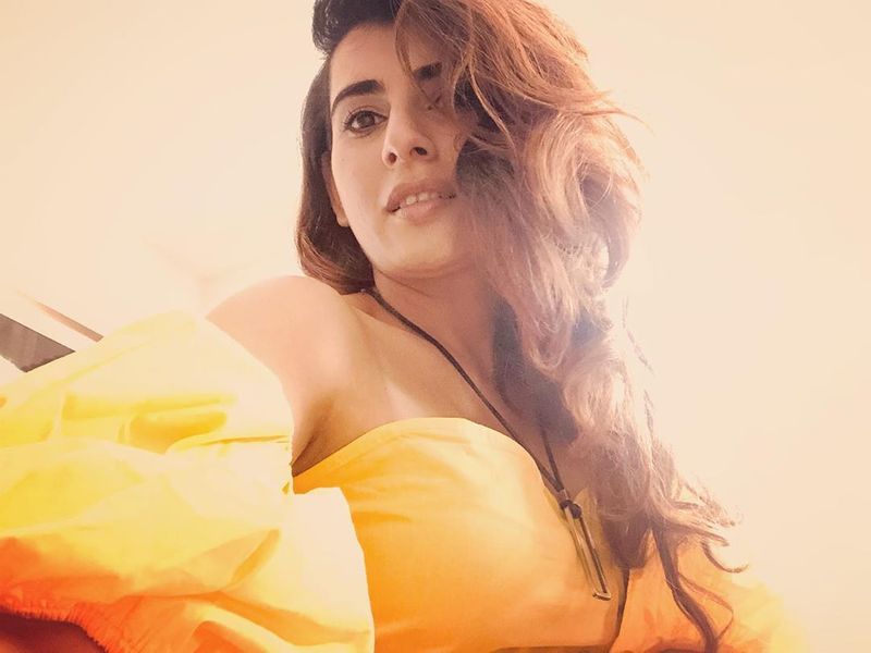 telugu homely girl archana hot instagram show