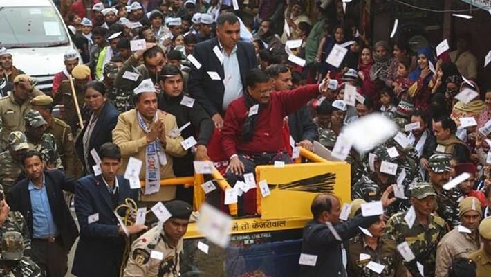 AAP is leading by a handsome margin in Delhi AAP is leading by a handsome margin in Delhi