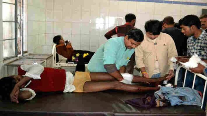 criminals stabbed young man during bike loot at gopalganj in bihar pra criminals stabbed young man during bike loot at gopalganj in bihar pra