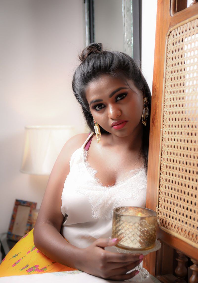 Shalu Shammu Offering to Desire