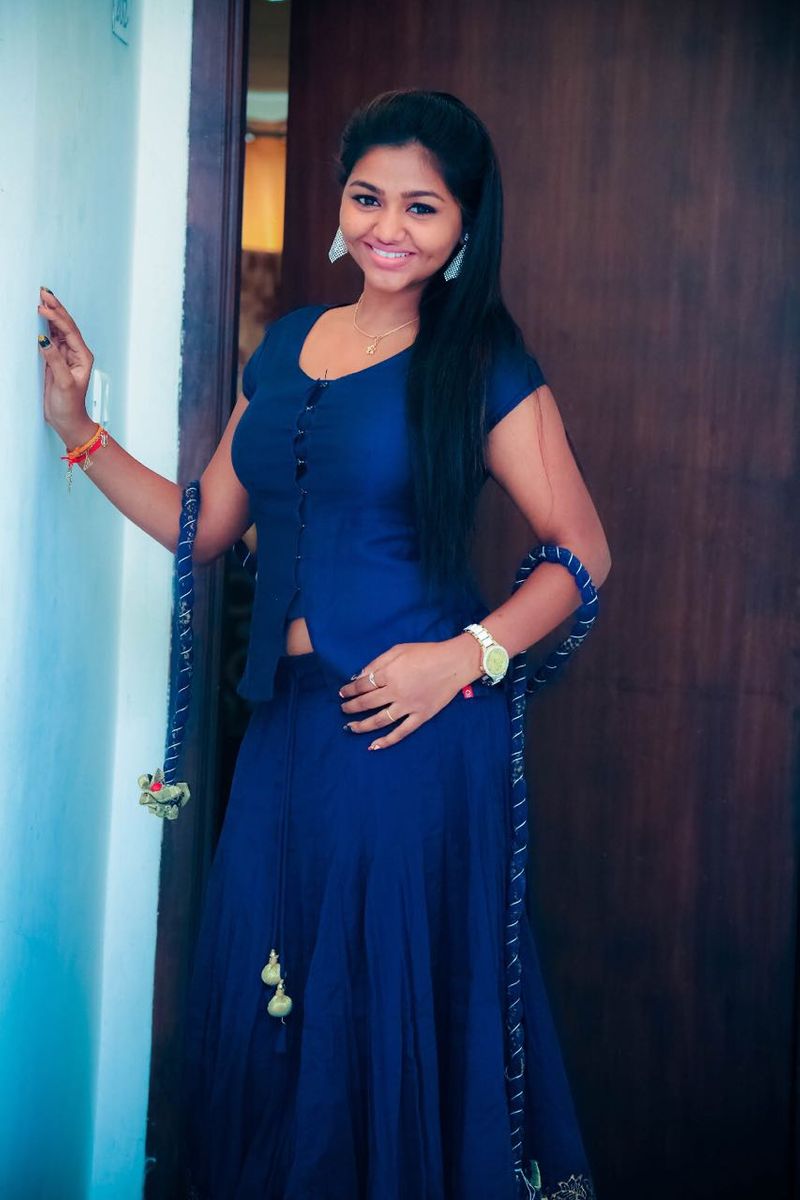 Shalu Shammu Offering to Desire