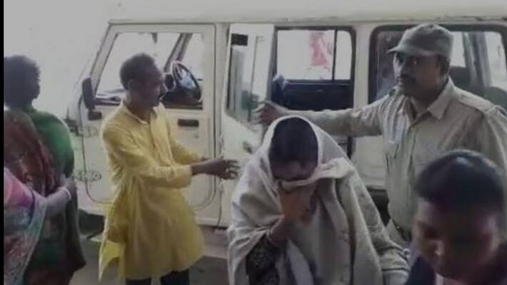 Woman arrested in chid lifting case at Midnapore Woman arrested in chid lifting case at Midnapore