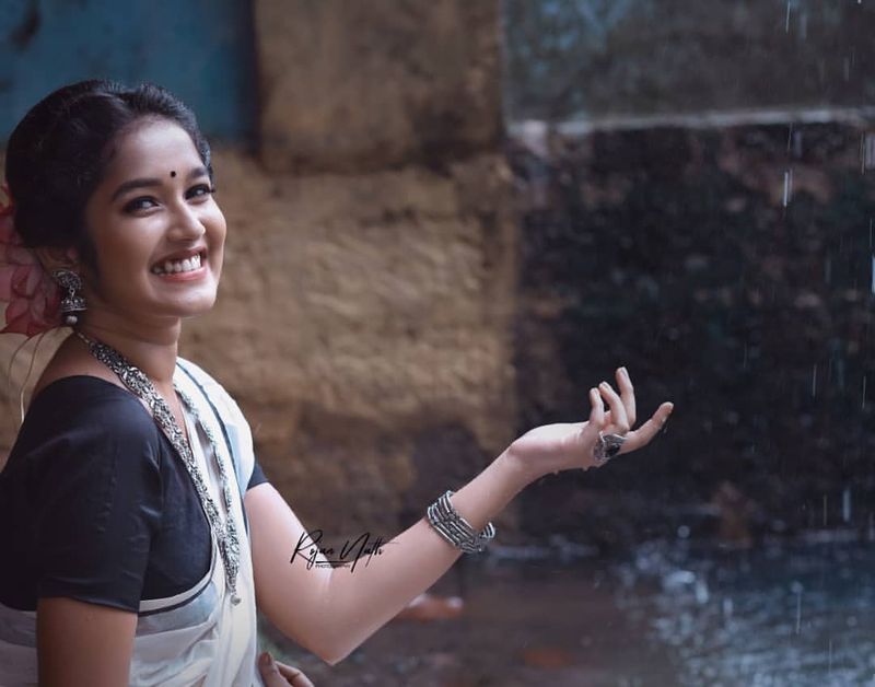 Anikha Surendran Latest Clicks Photo Gallery