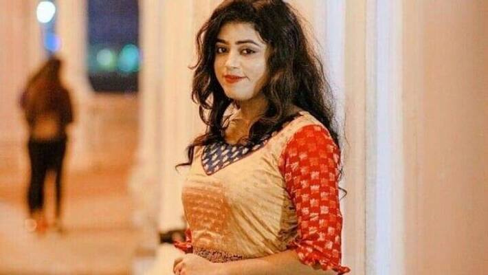 Aspiring actress commits suicide in Burdwan Aspiring actress commits suicide in Burdwan
