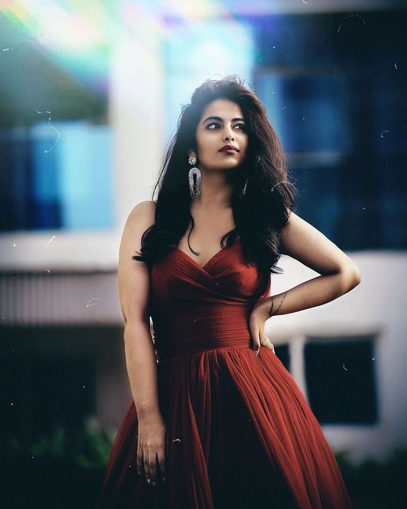 avika gor cute glamorous instagram photos