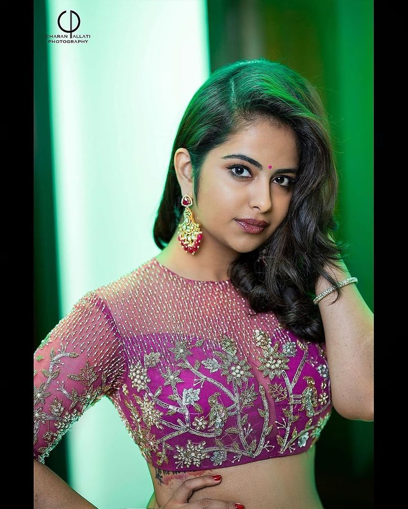 avika gor cute glamorous instagram photos