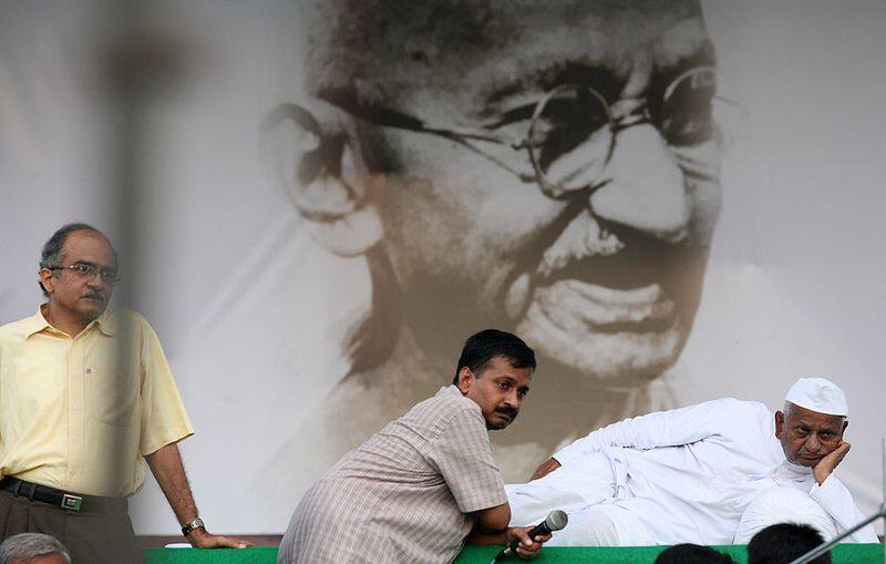 when kejriwal stuns Modi and ease towards victory, will delhi get a face lift?
