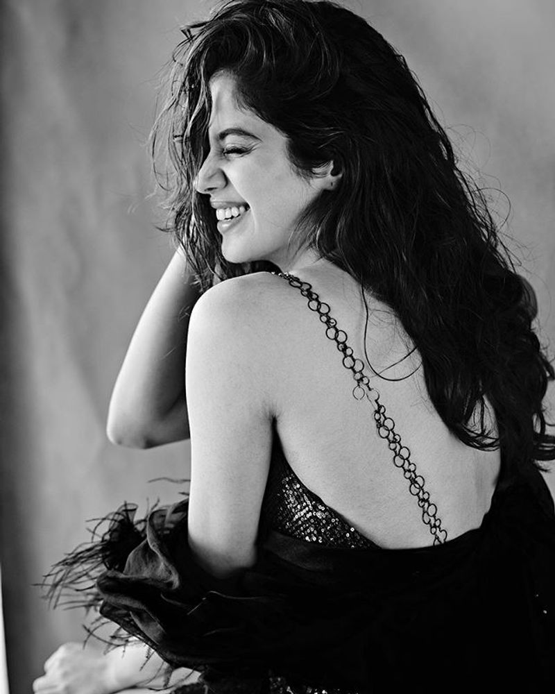 Janhvi Kapoor latest half saree photos