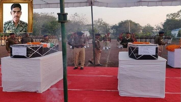 The Red Martyr of UP fighting the Naxalites, gave this assurance to the family two months ago asa The Red Martyr of UP fighting the Naxalites, gave this assurance to the family two months ago asa