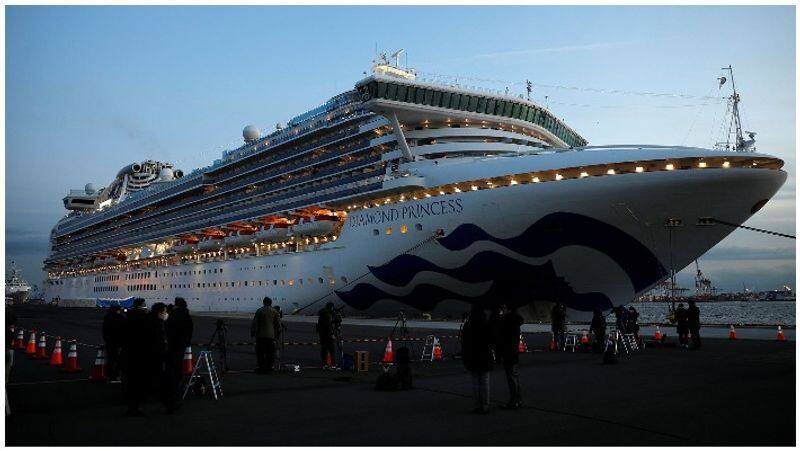 135 people in luxury ship with Corona virus